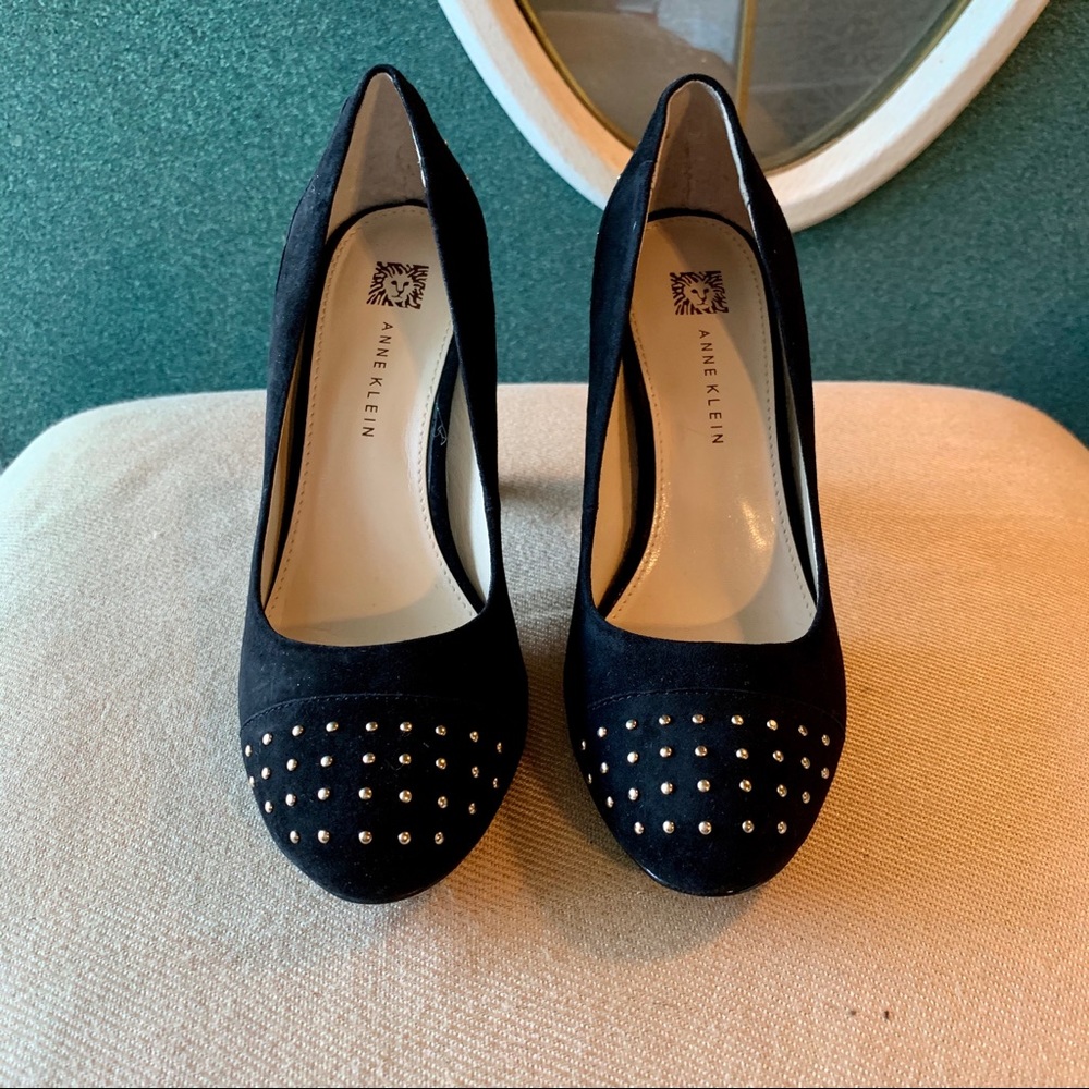 Anne Klein Black Heels